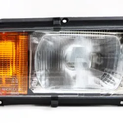 Фара 2105 "Auto light" з оранж. поворот. права з лампочками (мал. Автосвітло), 2105-3711010
