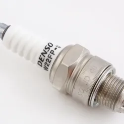 Свічка Мото "Denso" 2-такт (ключ на 21, зазор 0.6, коротка спідниця)