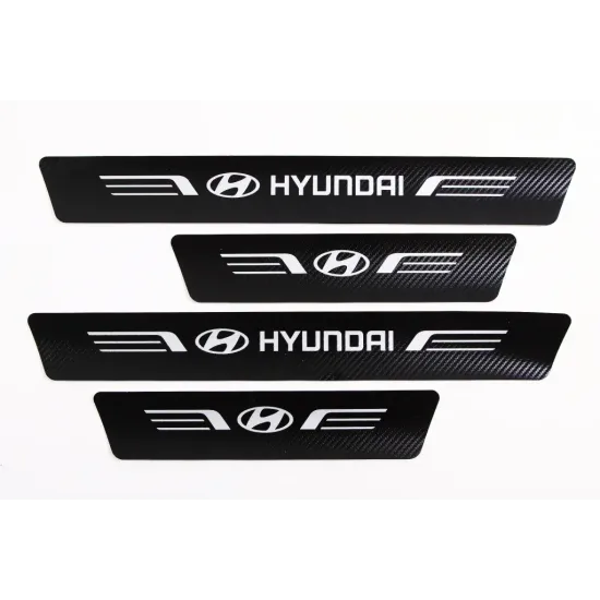 Захисна плівка Hyundai чорний карбон "Автограф" (4 шт.)