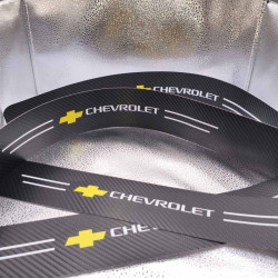 Карбонові накладки на пороги Chevrolet (захисна плівка)